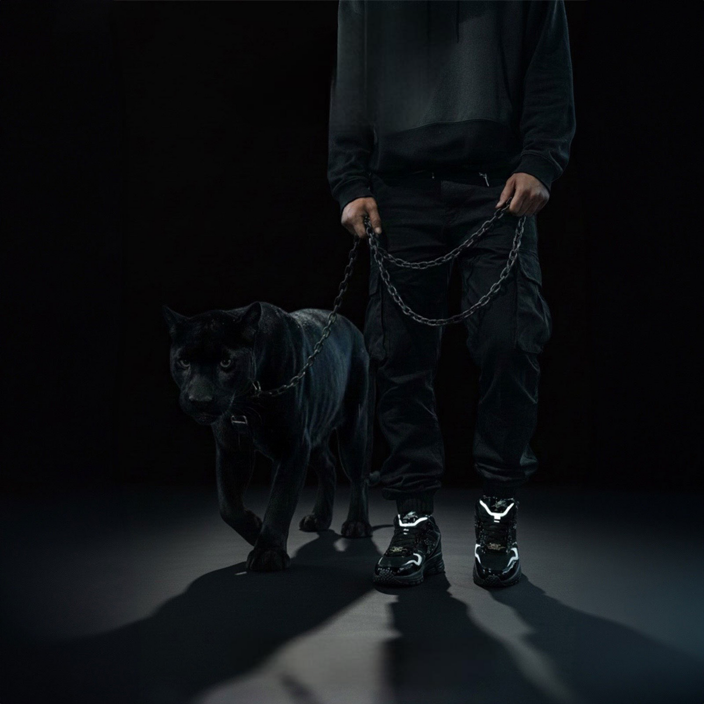 BLACK PANTHER X MUZZCLUB REFLECTIVE
