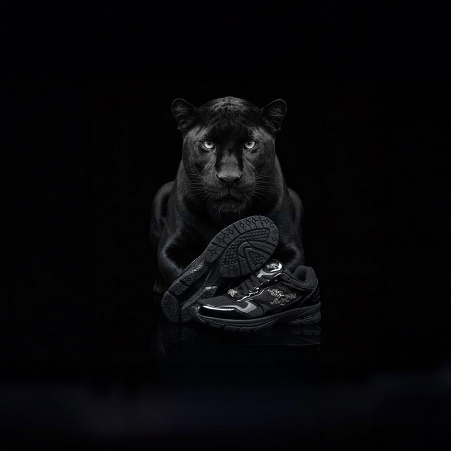 BLACK PANTHER X MUZZCLUB REFLECTIVE